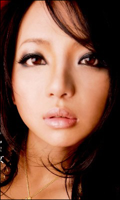 Carla Anzai