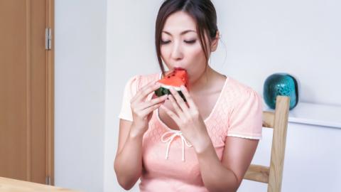 Mirei Yokoyama gives a POV BJ in japan amateur porn