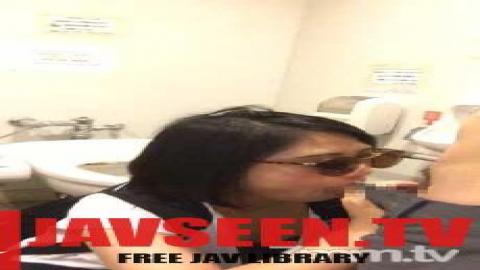 [fc2-ppv 1148274]【ハメ撮り】数量限定顔モザなし。若妻は、生まれたての子供を連れてパパ活。トイレで極太の他人の肉棒が若妻の膣をかき回す。