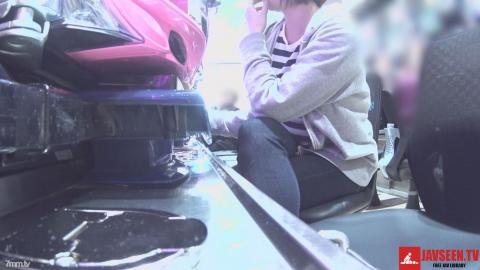 [fc2-ppv 1050772]【無修正ｘ個人撮影】パチンコ沼にハマった人妻　大負けしたのバレたら旦那に怒られる…そんな弱みにつけ込んでナンパをしてみたら…【＃寝取られ】