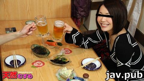 Natural daughter (10musume) 050711_01 Marooning in the store