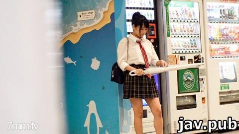 FC2 fc2-ppv 1520254 J 3 years basketball club female manager Natsuki Chi-chan 18 years old E cup big