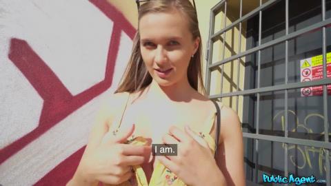 PublicAgent 21 03 22 Stacy Cruz XXX