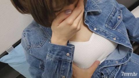 FC2 [fc2-ppv 1732762] Until 22 # Hotel living money shortage Tall gal is brought into the room and v