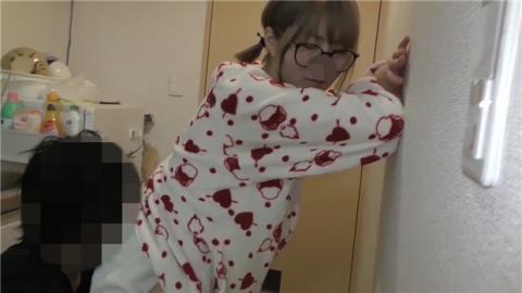 PPV1745198 [No, personal shooting, vaginal cum shot] A 20-year-old professional student who is inser