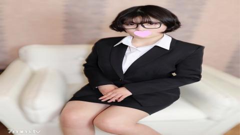 FC2 [fc2-ppv 1704935] Yurika 19 years old A beautiful girl job hunting student who looks like an ido