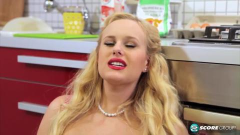 PornMegaLoad 21 03 30 Angel Wicky Solo In The Kitchen XXX