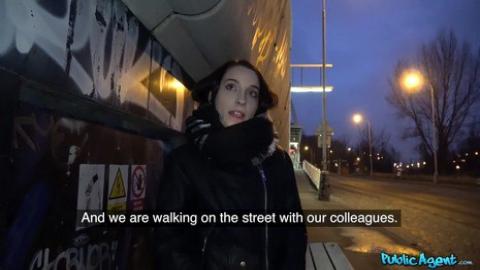 Fakehub - Publicagent - Czech car fuck after public blowjob