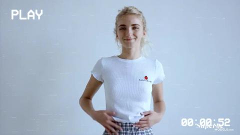 SuperbeModels 21 02 09 Bella Luz Meet Bella XXX