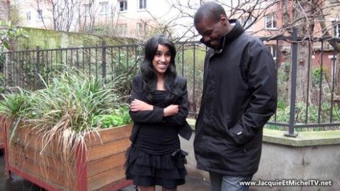 Jacquieetmicheltv - Shirinna, gang-bang dans la citÃ© !