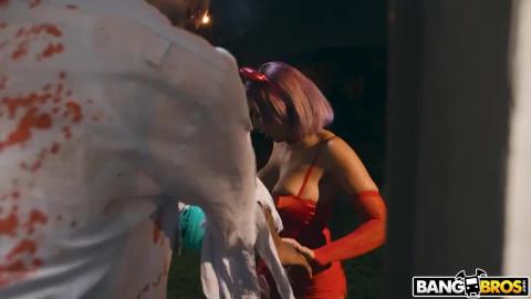 BigTitCreamPie 21 10 30 Roxie Sinner XXX