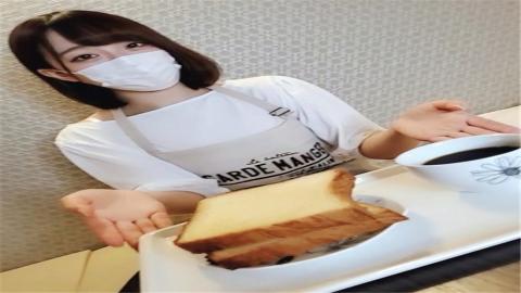 PPV2441593 The signboard girl of the bakery, in the apron of the shop, bukkake and vaginal cum shot 