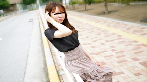 10musume 10-123023-01 Real face amateur: A masochist girl who is embarrassed to show both her breast